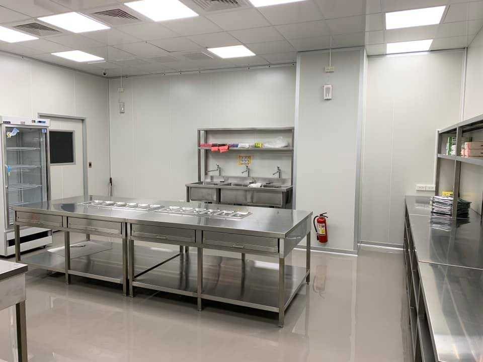 知名壽司中央廚房- 食品廠隔間 金屬庫板建置