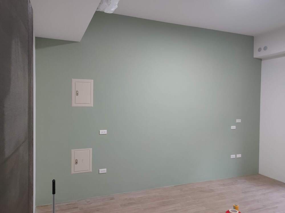 台中油漆-臥室主題牆上色